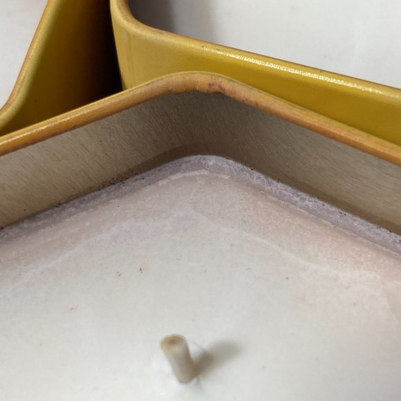 Burt's Bees Vanilla Honey Tin 2 Wick Soy Candle 3.5 ounces 3 Pack DISCONTINUED - Picture 11 of 15